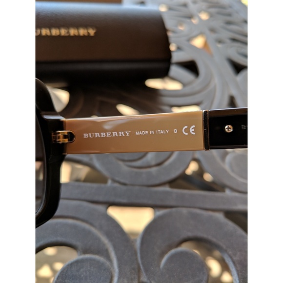 NWT Authentic Womens Burberry Square Sunglasses - Picture 6 of 7